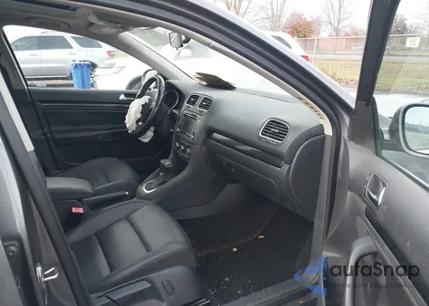 2011 Volkswagen Jetta Sportwagen 2.0L Tdi z USA, uszkodzony, nr VIN 3VWPL7AJ6BM623366